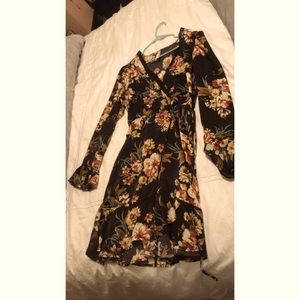 Xilaration open front black dress with flowers